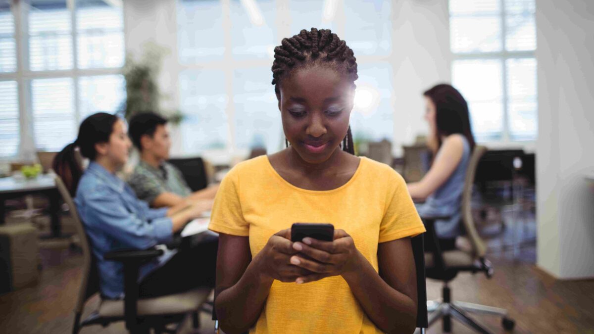 Bulk SMS Marketing: The Ultimate Guide to Reaching Customers Instantly