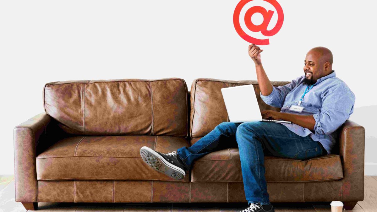 Bulk SMS vs. Email Marketing: Which is More Effective for Your Business in 2025?